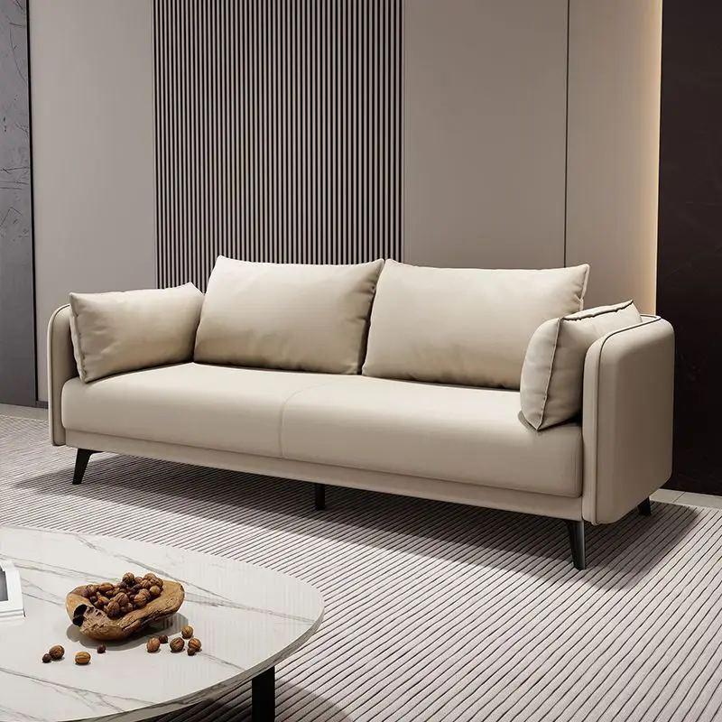 Luxury Bags Rental - Divano in pelle con artiglio di