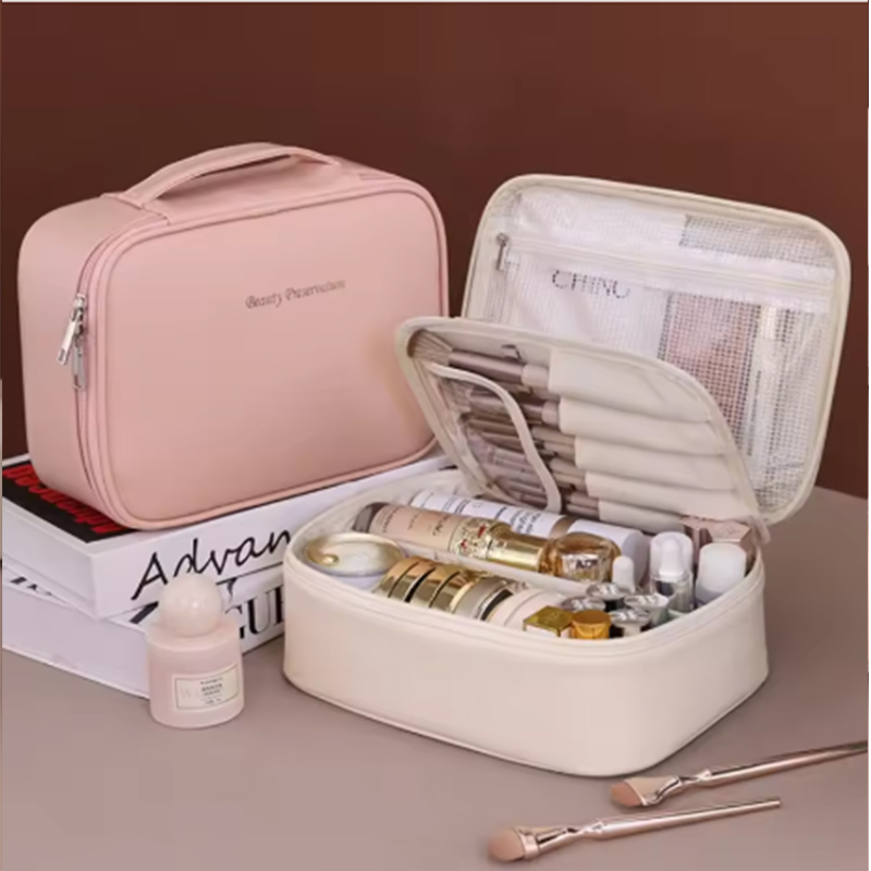 Luxury Bags & Leather Repair Of Atlanta - Nuova Borsa Cosmetica da Donna, Borsa