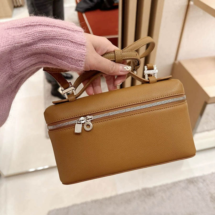 Borsa a Tracolla da Donna in P - Luxury Bags Jacquemus recensione e prezzo