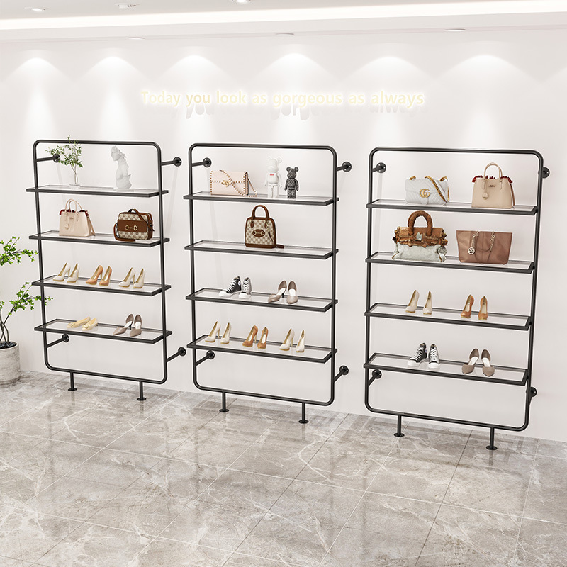 Espositore per borse da negozi - Luxury Bags In Store recensione e prezzo