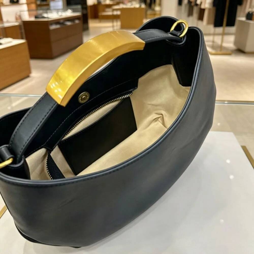 Borsa a secchiello da donna a  - Luxury Bags To Sell recensione e prezzo
