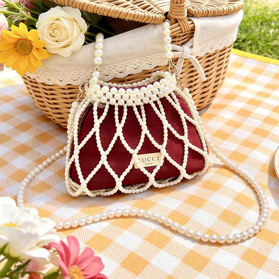 Borsa Gucci Rossa Mini con Cat - Luxury Bags Gucci recensione e prezzo