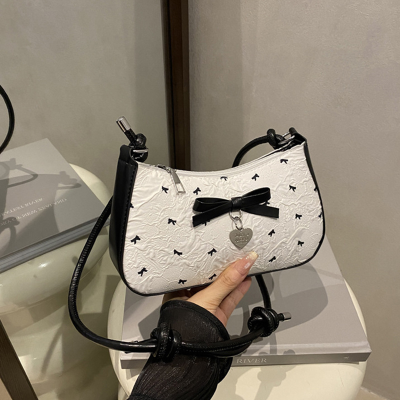 Borsa a Tracolla Rosa Y2k con  - Luxury Y2K Bags recensione e prezzo
