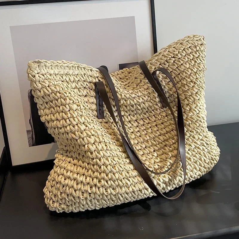 Borsa a tracolla dal design di - Luxury Bags In Sale recensione e prezzo