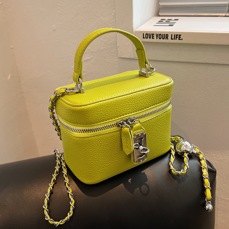 Borse Quadrate da Donna Estate - Luxury Bags Jacquemus recensione e prezzo