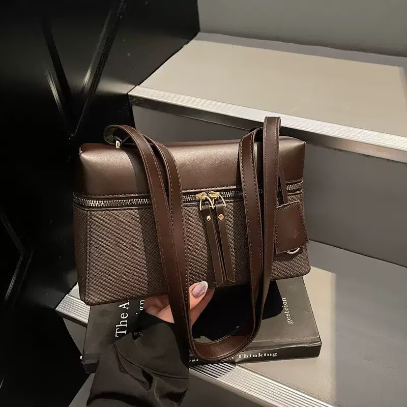 Borsa a tracolla Boston testur - Luxury Bags Jacquemus recensione e prezzo