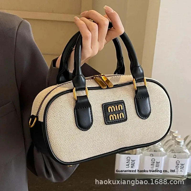 Borsa a Mano di Lusso in Tela  - Luxury Y2K Bags recensione e prezzo